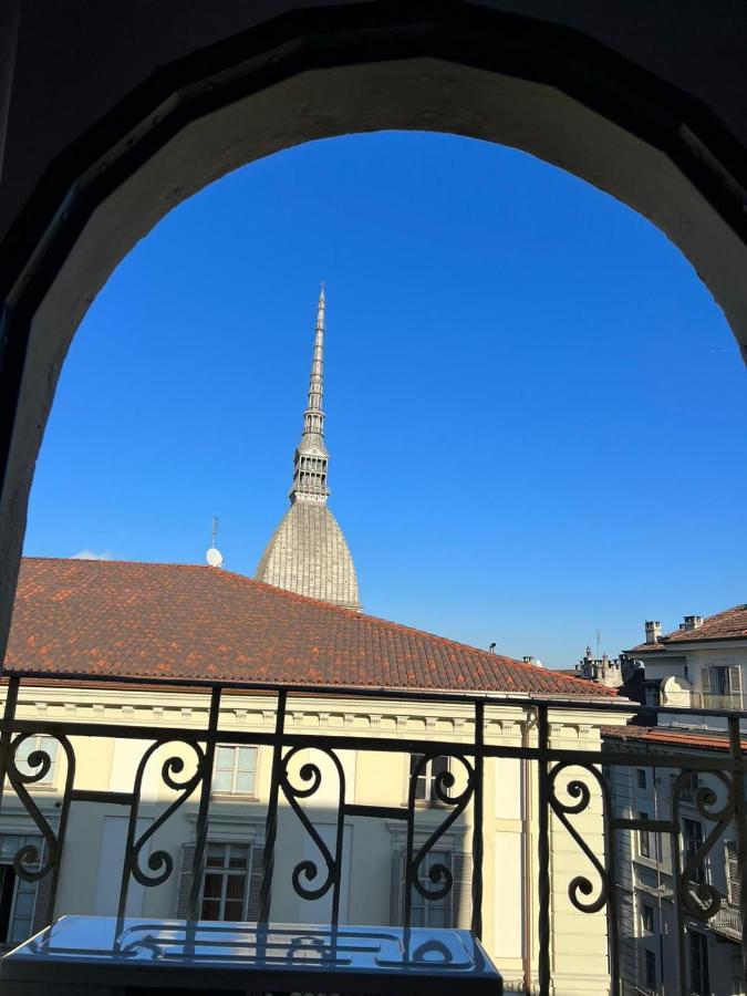 Historic Center Via Po Apartment Turin Exteriör bild